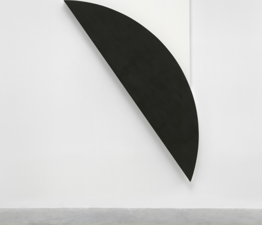 The Arc, the Disc, the Cut